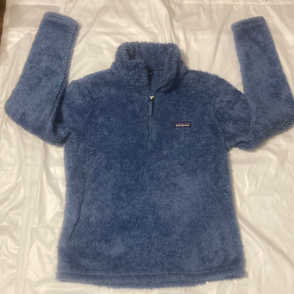 Paragonia Pullover. PS-4